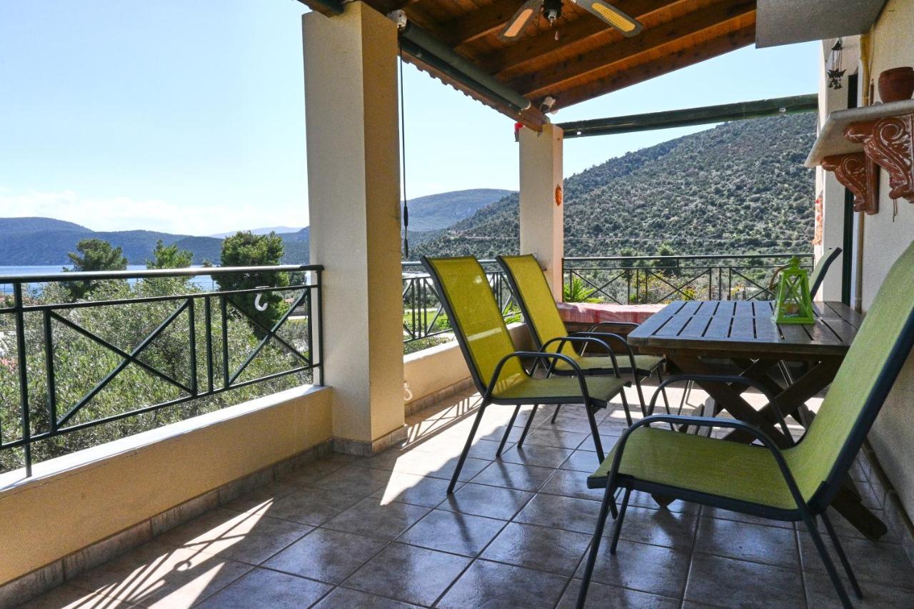 Pavlos' Cottage With Beach View Korfos Exterior photo